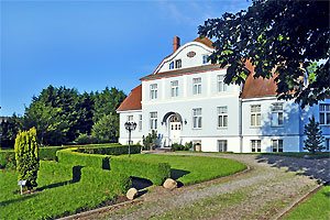 Unser Hotel, das Gutshaus im Gutspark Wangern